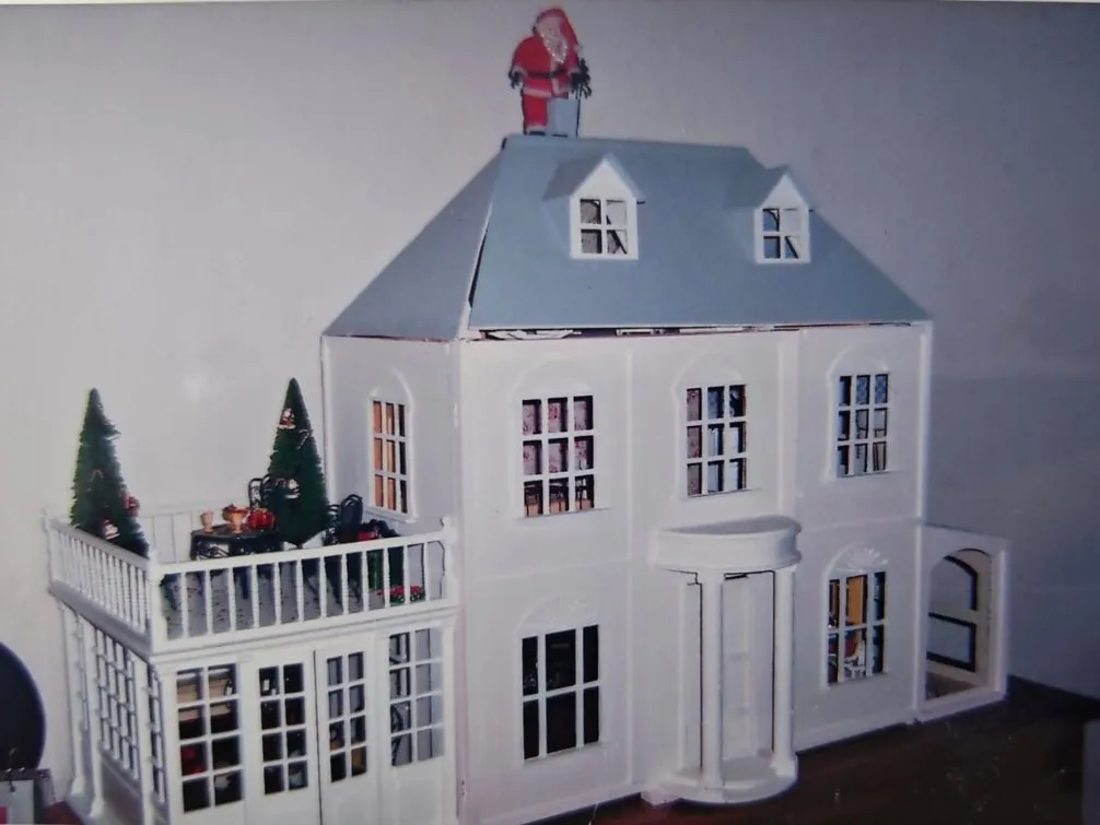 La maison à ses débuts